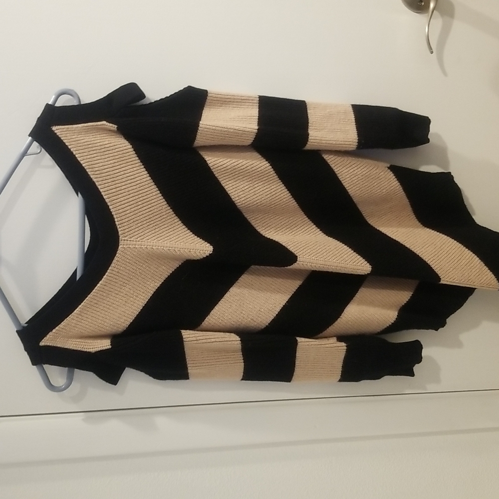 Beige and black 2XL cold shoulder sweater